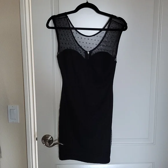 forever 21 black sheer dress Black Sheer dress FOREVER 21 M (8-10)